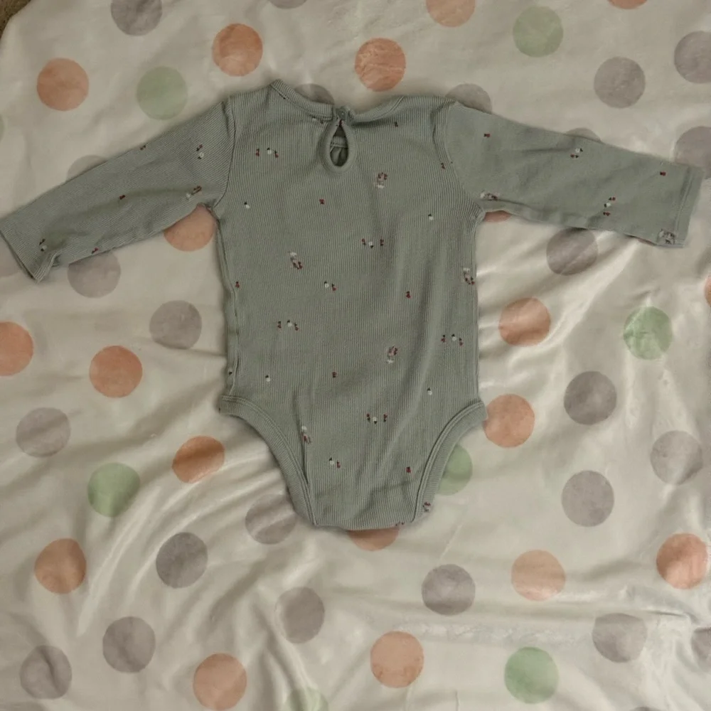 Carter's blue grey Ribbed Baby Bodysuit with floral Print